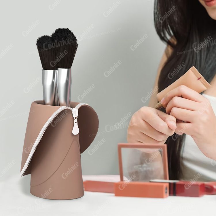 Makeup-Brush-Organizer-Portable-Makeup-Brush-Bag-For-Travel-Silicone-Holder-Cosmetic-Bag-Makeup-Brush-Case-Pouch-Holder